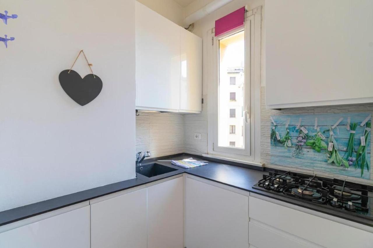 Charme & The City Apartment ميلان المظهر الخارجي الصورة