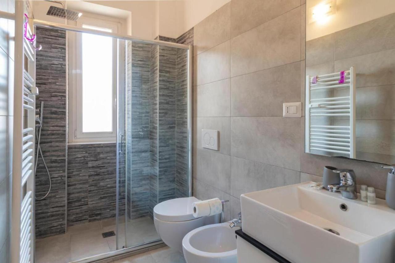 Charme & The City Apartment ميلان المظهر الخارجي الصورة